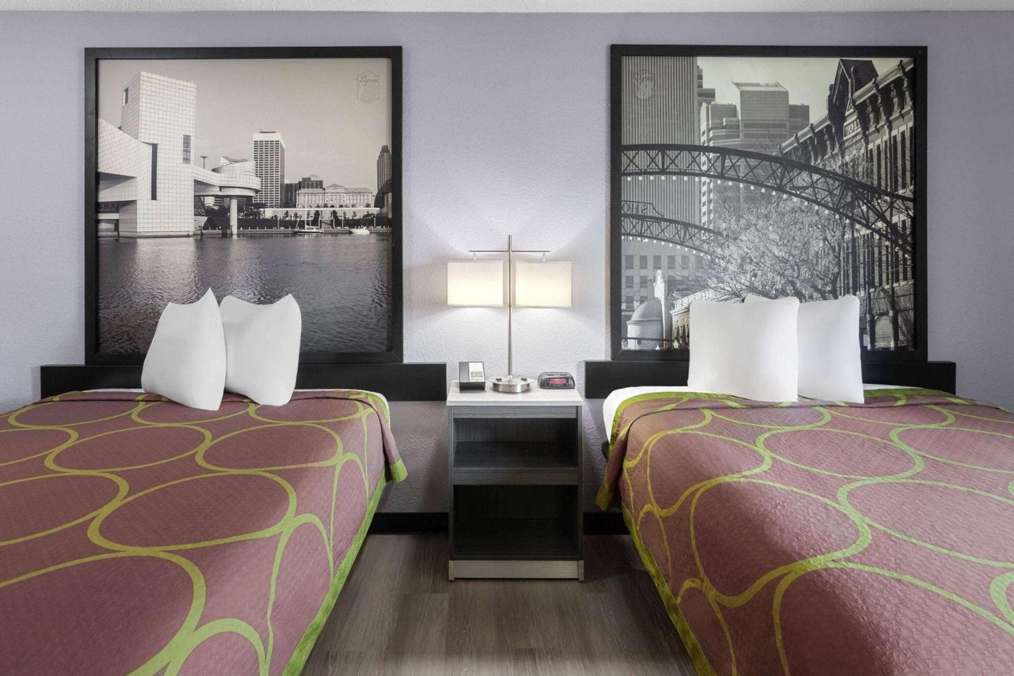 Super 8 By Wyndham Copley Akron Ngoại thất bức ảnh