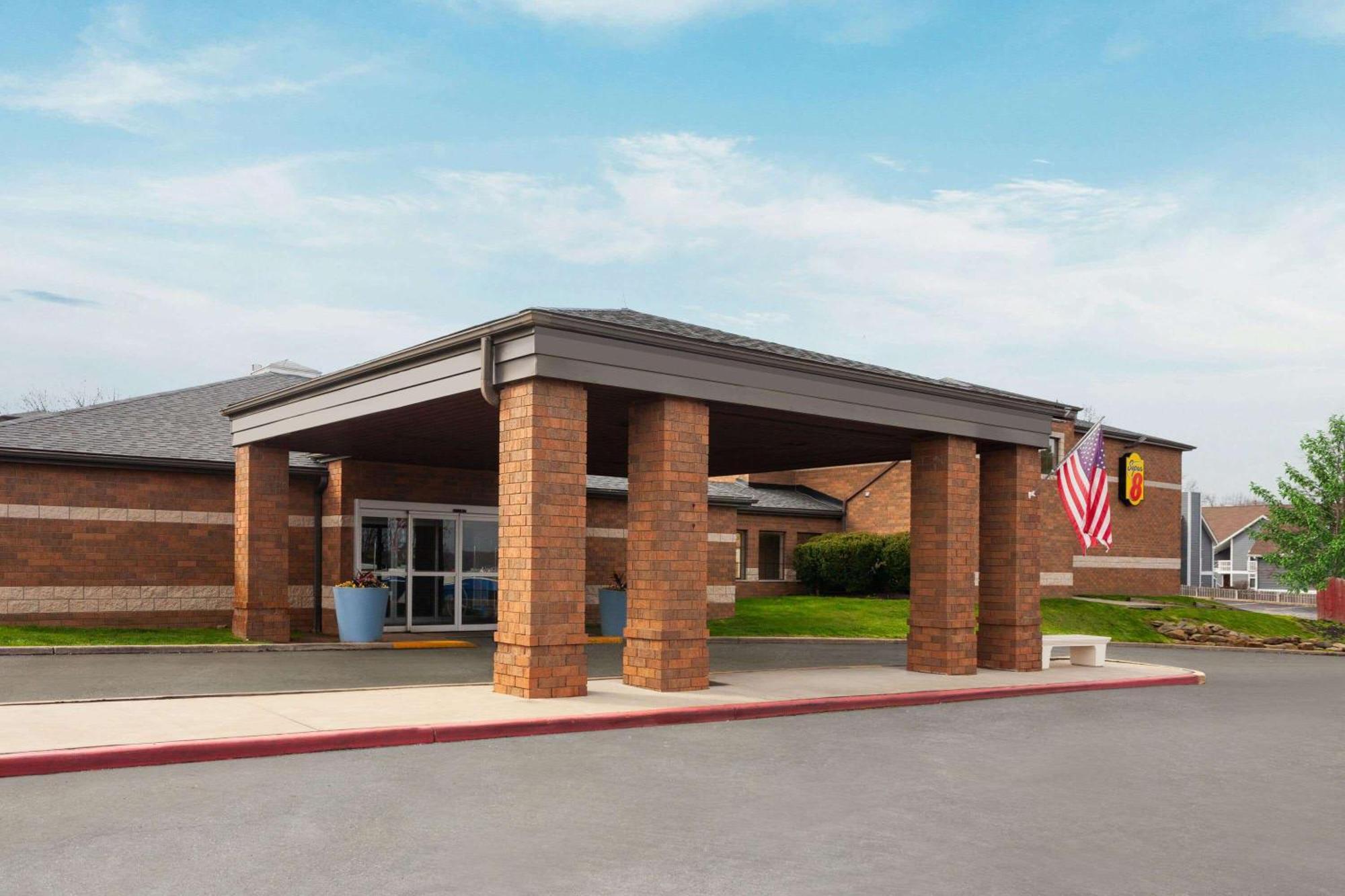Super 8 By Wyndham Copley Akron Ngoại thất bức ảnh