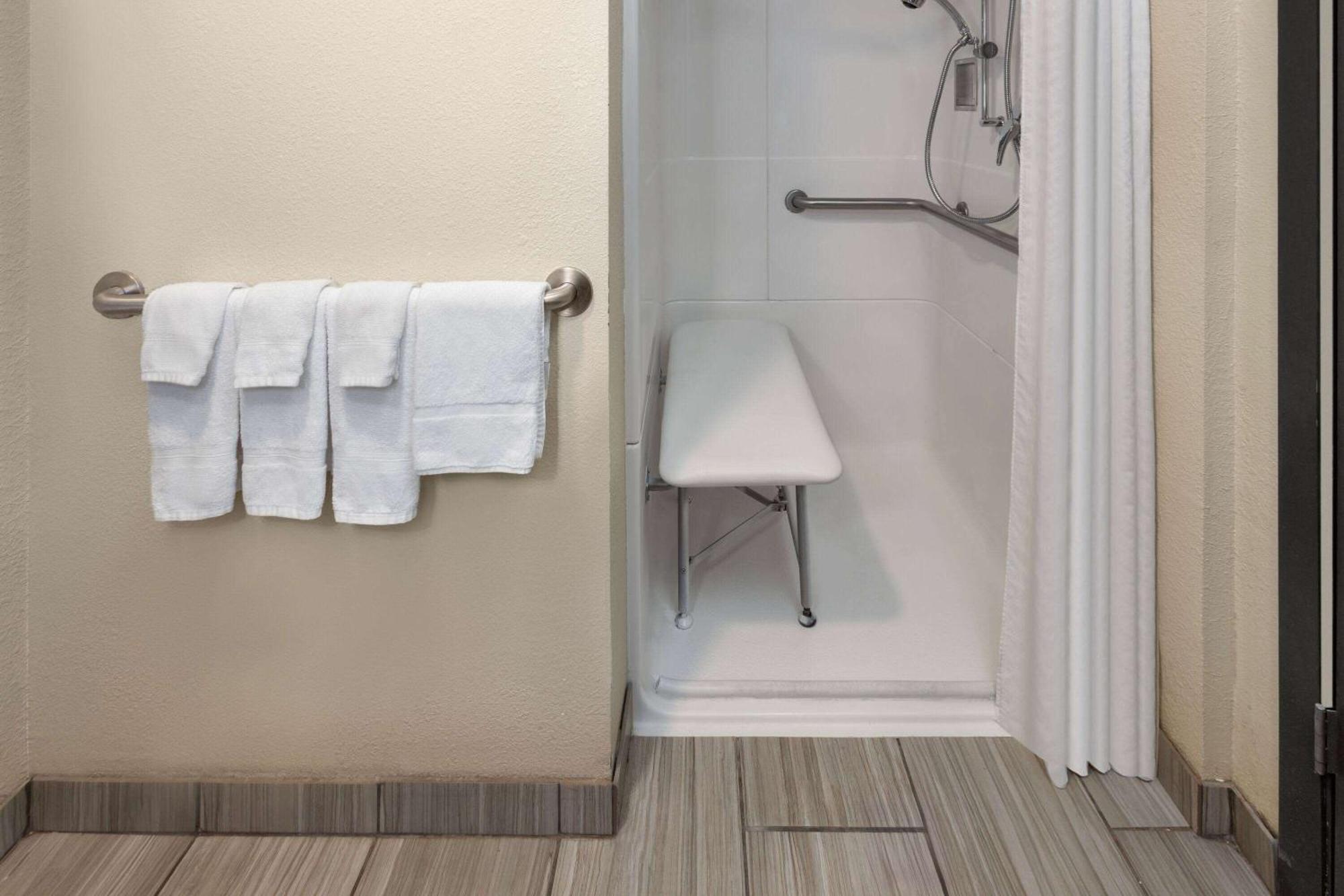 Super 8 By Wyndham Copley Akron Ngoại thất bức ảnh