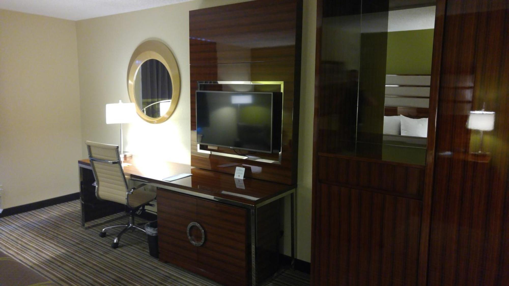Super 8 By Wyndham Copley Akron Phòng bức ảnh