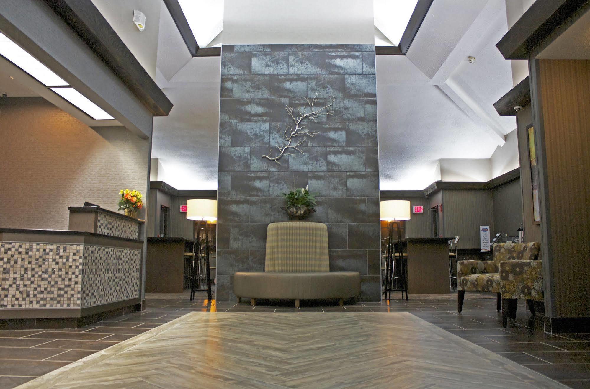 Super 8 By Wyndham Copley Akron Ngoại thất bức ảnh